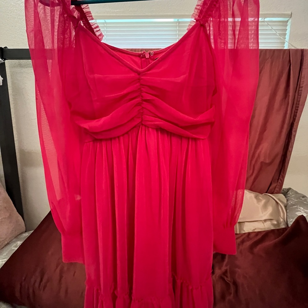 Elegant Red Long-Sleeve Dress